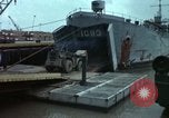 Standbild Newport Vietnam, 1967, aus Sekunde 31 historischem Filmmaterial Videoclip 65675054822