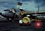 Standbild Red Ball Express und Dschungel Hubschrauber Evakuierung Vietnam, 1967, aus Sekunde 16 historischem Filmmaterial Videoclip 65675054823