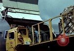Standbild Red Ball Express und Dschungel Hubschrauber Evakuierung Vietnam, 1967, aus Sekunde 26 historischem Filmmaterial Videoclip 65675054823