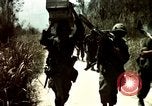 Standbild Pflege für amerikanische Soldaten Vietnam, 1967, aus Sekunde 11 historischem Filmmaterial Videoclip 65675054824