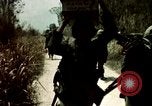 Standbild Pflege für amerikanische Soldaten Vietnam, 1967, aus Sekunde 12 historischem Filmmaterial Videoclip 65675054824