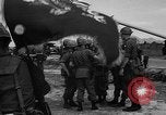 Standbild 101st Airborne Division Vietnam, 1965, aus Sekunde 41 historischem Filmmaterial Videoclip 65675054829