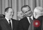 Immagine di Il presidente Lyndon Johnson Independence Missouri USA, 1965, secondo 33 filmato di repertorio 65675054830