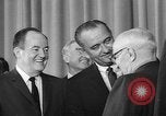 Immagine di Il presidente Lyndon Johnson Independence Missouri USA, 1965, secondo 35 filmato di repertorio 65675054830