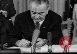 Immagine di Il presidente Lyndon Johnson Independence Missouri USA, 1965, secondo 46 filmato di repertorio 65675054830