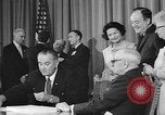 Immagine di Il presidente Lyndon Johnson Independence Missouri USA, 1965, secondo 52 filmato di repertorio 65675054830