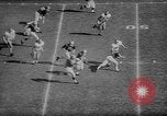 Immagine di 1964 Michigan versus Perdue gioco di calcio Ann Arbor Michigan USA, 1964, secondo 22 filmato di repertorio 65675054840