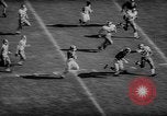 Immagine di 1964 Michigan versus Perdue gioco di calcio Ann Arbor Michigan USA, 1964, secondo 25 filmato di repertorio 65675054840