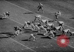 Immagine di 1964 Michigan versus Perdue gioco di calcio Ann Arbor Michigan USA, 1964, secondo 34 filmato di repertorio 65675054840