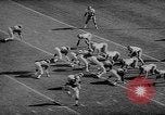Immagine di 1964 Michigan versus Perdue gioco di calcio Ann Arbor Michigan USA, 1964, secondo 35 filmato di repertorio 65675054840
