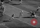 Immagine di 1964 Michigan versus Perdue gioco di calcio Ann Arbor Michigan USA, 1964, secondo 39 filmato di repertorio 65675054840