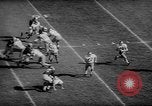 Immagine di 1964 Michigan versus Perdue gioco di calcio Ann Arbor Michigan USA, 1964, secondo 47 filmato di repertorio 65675054840
