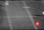 Immagine di 1964 Michigan versus Perdue gioco di calcio Ann Arbor Michigan USA, 1964, secondo 51 filmato di repertorio 65675054840