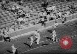 Immagine di 1964 Michigan versus Perdue gioco di calcio Ann Arbor Michigan USA, 1964, secondo 58 filmato di repertorio 65675054840