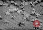 Immagine di 1964 Michigan versus Perdue gioco di calcio Ann Arbor Michigan USA, 1964, secondo 59 filmato di repertorio 65675054840