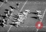 Immagine di 1964 Michigan versus Perdue gioco di calcio Ann Arbor Michigan USA, 1964, secondo 62 filmato di repertorio 65675054840