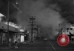 Immagine di Watt tumulti di gara Los Angeles California USA, 1965, secondo 23 filmato di repertorio 65675054841