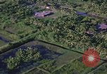 Standbild Antenne Angriff der Masse Ziele Vietnam, 1965, aus Sekunde 13 historischem Filmmaterial Videoclip 65675054843
