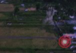 Standbild Antenne Angriff der Masse Ziele Vietnam, 1965, aus Sekunde 27 historischem Filmmaterial Videoclip 65675054843