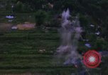 Standbild Antenne Angriff der Masse Ziele Vietnam, 1965, aus Sekunde 30 historischem Filmmaterial Videoclip 65675054843