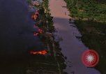 Standbild Us-Flugzeuge bombardieren Skyraider in Vietnam Vietnam, 1965, aus Sekunde 5 historischem Filmmaterial Videoclip 65675054849