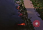 Standbild Us-Flugzeuge bombardieren Skyraider in Vietnam Vietnam, 1965, aus Sekunde 7 historischem Filmmaterial Videoclip 65675054849