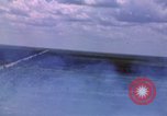 Standbild A-1 Skyraider Vietnamkrieg Bombardierung views Vietnam, 1965, aus Sekunde 56 historischem Filmmaterial Videoclip 65675054850