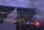 Immagine di Le aree obiettivo bombardato Il Vietnam, 1965, secondo 7 filmato di repertorio 65675054851