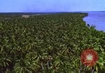Image Vue aérienne d'explosion de bombes au phosphore blanc Guerre du Vietnam Vietnam, 1965, de la seconde 7 séquences d'archives historiques vidéo 65675054860