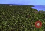 Image Vue aérienne d'explosion de bombes au phosphore blanc Guerre du Vietnam Vietnam, 1965, de la seconde 14 séquences d'archives historiques vidéo 65675054860