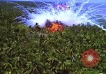 Image Vue aérienne d'explosion de bombes au phosphore blanc Guerre du Vietnam Vietnam, 1965, de la seconde 41 séquences d'archives historiques vidéo 65675054860