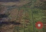 Standbild napalm Bomben in den Zielregionen Nam Phan Provinz Vietnam, 1965, aus Sekunde 14 historischem Filmmaterial Videoclip 65675054866
