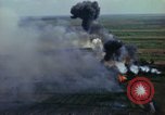 Standbild Vietnam bombardierten Gebiete Ziel Nam Phan Provinz Vietnam, 1965, aus Sekunde 41 historischem Filmmaterial Videoclip 65675054867