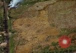 Image Les bombardements aériens de l'US Air Force de cibles au Vietnam Nam Phan Province Vietnam, 1965, de la seconde 18 séquences d'archives historiques vidéo 65675054868