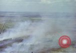 Image Les bombardements aériens de l'US Air Force de cibles au Vietnam Nam Phan Province Vietnam, 1965, de la seconde 29 séquences d'archives historiques vidéo 65675054868
