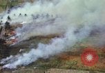 Image Les bombardements aériens de l'US Air Force de cibles au Vietnam Nam Phan Province Vietnam, 1965, de la seconde 40 séquences d'archives historiques vidéo 65675054868