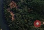 Standbild Viet Cong Hütten Quang Duc Vietnam, 1965, aus Sekunde 3 historischem Filmmaterial Videoclip 65675054879