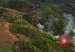 Immagine di Le aree obiettivo bombardato Quang Duc Vietnam, 1965, secondo 31 filmato di repertorio 65675054880