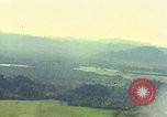 Immagine di Le aree obiettivo bombardato Quang Duc Vietnam, 1965, secondo 54 filmato di repertorio 65675054880