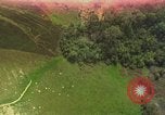 Immagine di Le aree obiettivo bombardato Quang Duc Vietnam, 1965, secondo 56 filmato di repertorio 65675054880