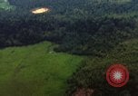 Standbild Zielbereiche bombardiert Soc Trang Vietnam, 1965, aus Sekunde 31 historischem Filmmaterial Videoclip 65675054881