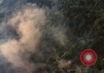 Standbild Zielbereiche bombardiert Soc Trang Vietnam, 1965, aus Sekunde 48 historischem Filmmaterial Videoclip 65675054881