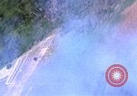 Immagine di Il Viet Cong capanne bombardato Soc Trang Vietnam, 1965, secondo 10 filmato di repertorio 65675054882