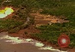 Standbild Zielbereiche bombardiert Vietnam, 1965, aus Sekunde 5 historischem Filmmaterial Videoclip 65675054886