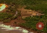 Standbild Zielbereiche bombardiert Vietnam, 1965, aus Sekunde 6 historischem Filmmaterial Videoclip 65675054886