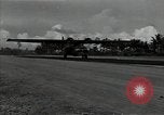 Standbild American Flying Boot New Guinea, 1944, aus Sekunde 32 historischem Filmmaterial Videoclip 65675054891