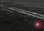 Standbild American Flying Boot Pacific Theater, 1944, aus Sekunde 17 historischem Filmmaterial Videoclip 65675054892