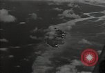 Standbild American Flying Boot Pacific Theater, 1944, aus Sekunde 38 historischem Filmmaterial Videoclip 65675054893