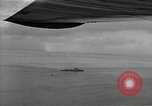 Standbild American Flying Boot Pacific Theater, 1944, aus Sekunde 17 historischem Filmmaterial Videoclip 65675054896