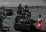 Standbild C-47 Skytrain Flugzeuge Camp Keithley Mindanao Philippinen, 1945, aus Sekunde 33 historischem Filmmaterial Videoclip 65675054897
